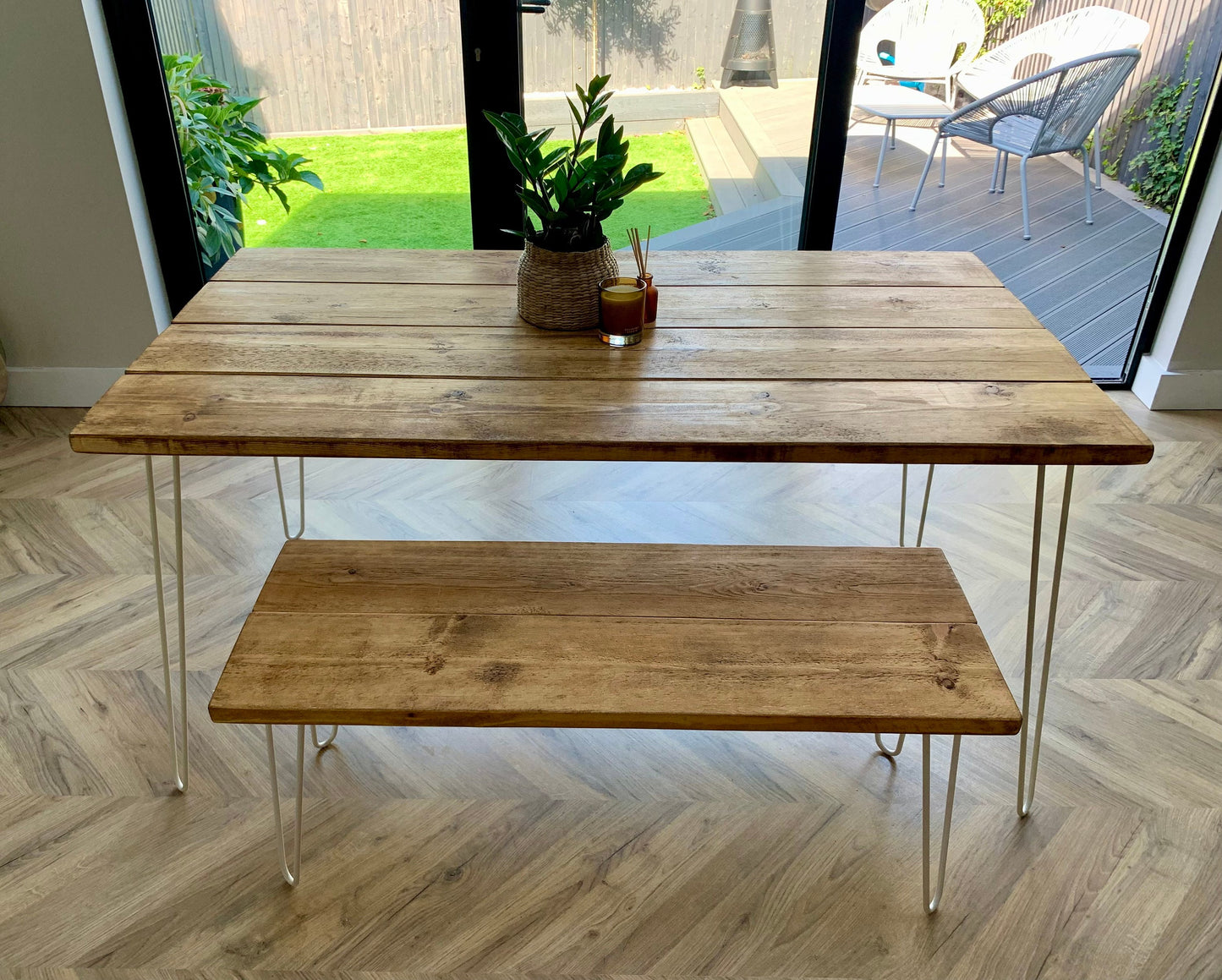 Dining Table - White Hairpin legs